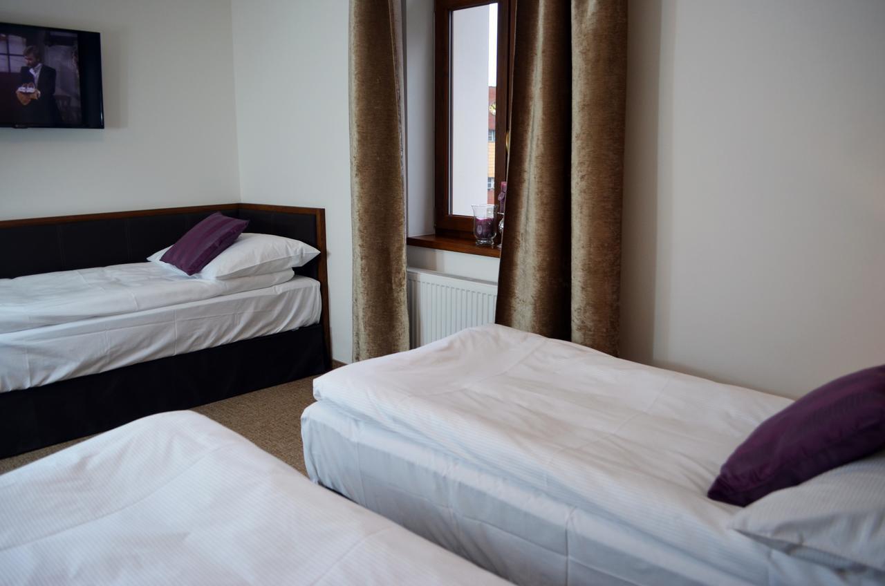 Hotel U Kvapilu Mnichovo Hradiště Bagian luar foto
